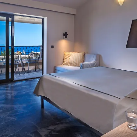 Aeolos 4* Гастури