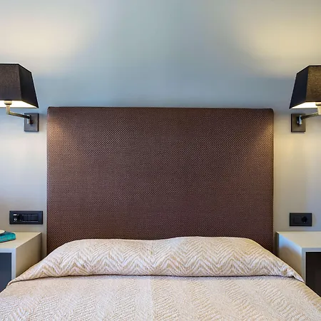 Aeolos 4* Гастури